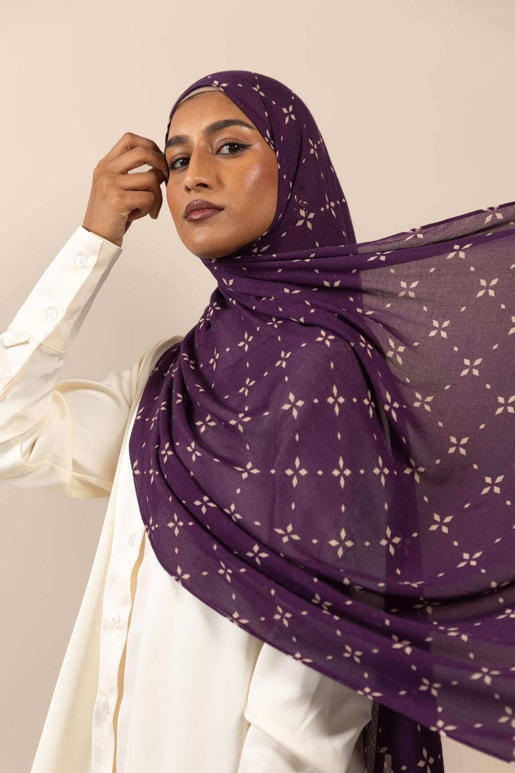 Layali Plum - Printed Modal Hijab